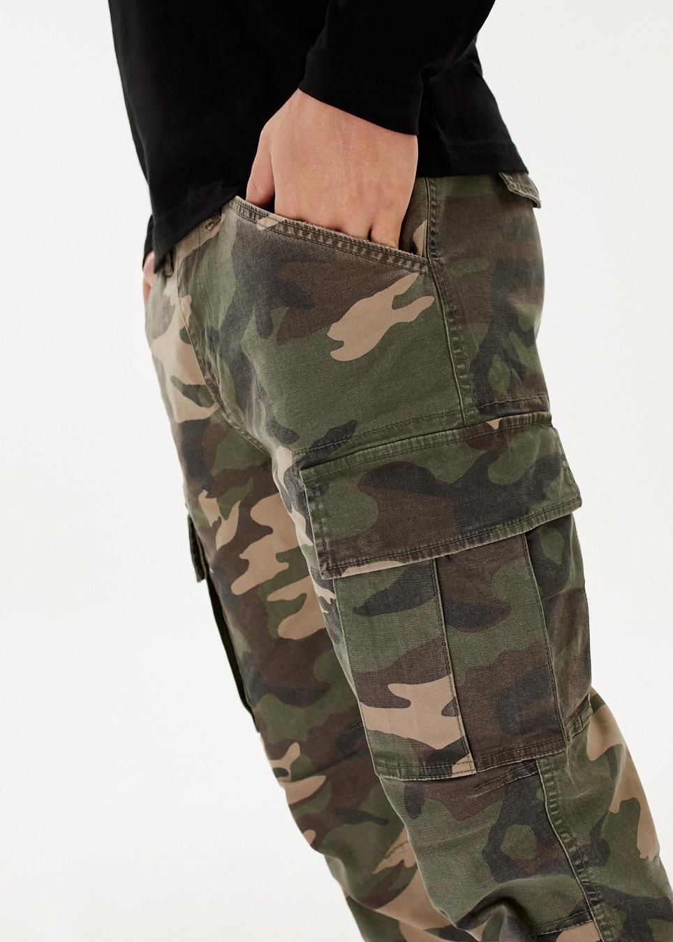Classic camo cargo pants - Diverse