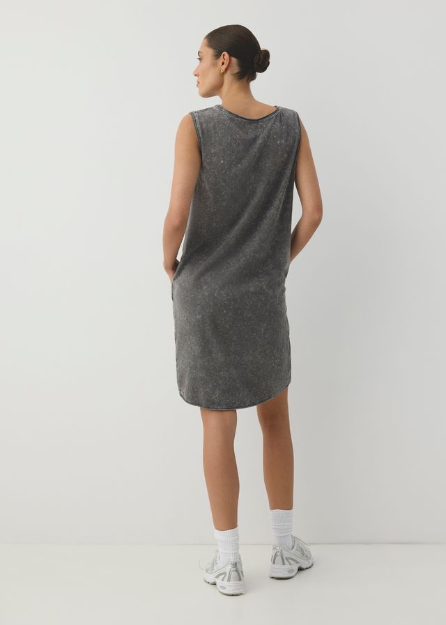 Sleeveless knit dress - Diverse