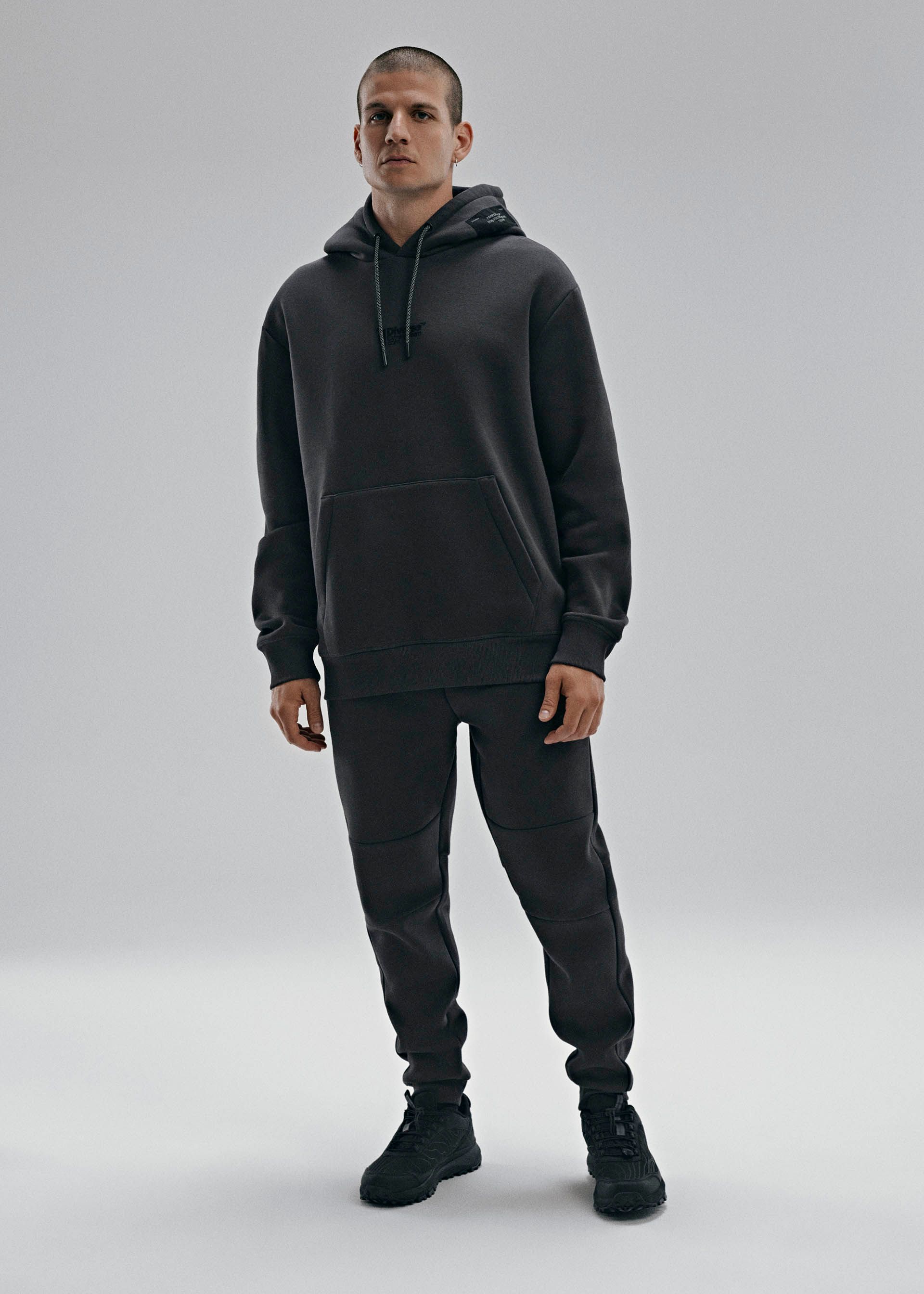 drew スウェットパーカー ブラック 楽天市場】drew house（カラーブラック）（パーカー｜トップス